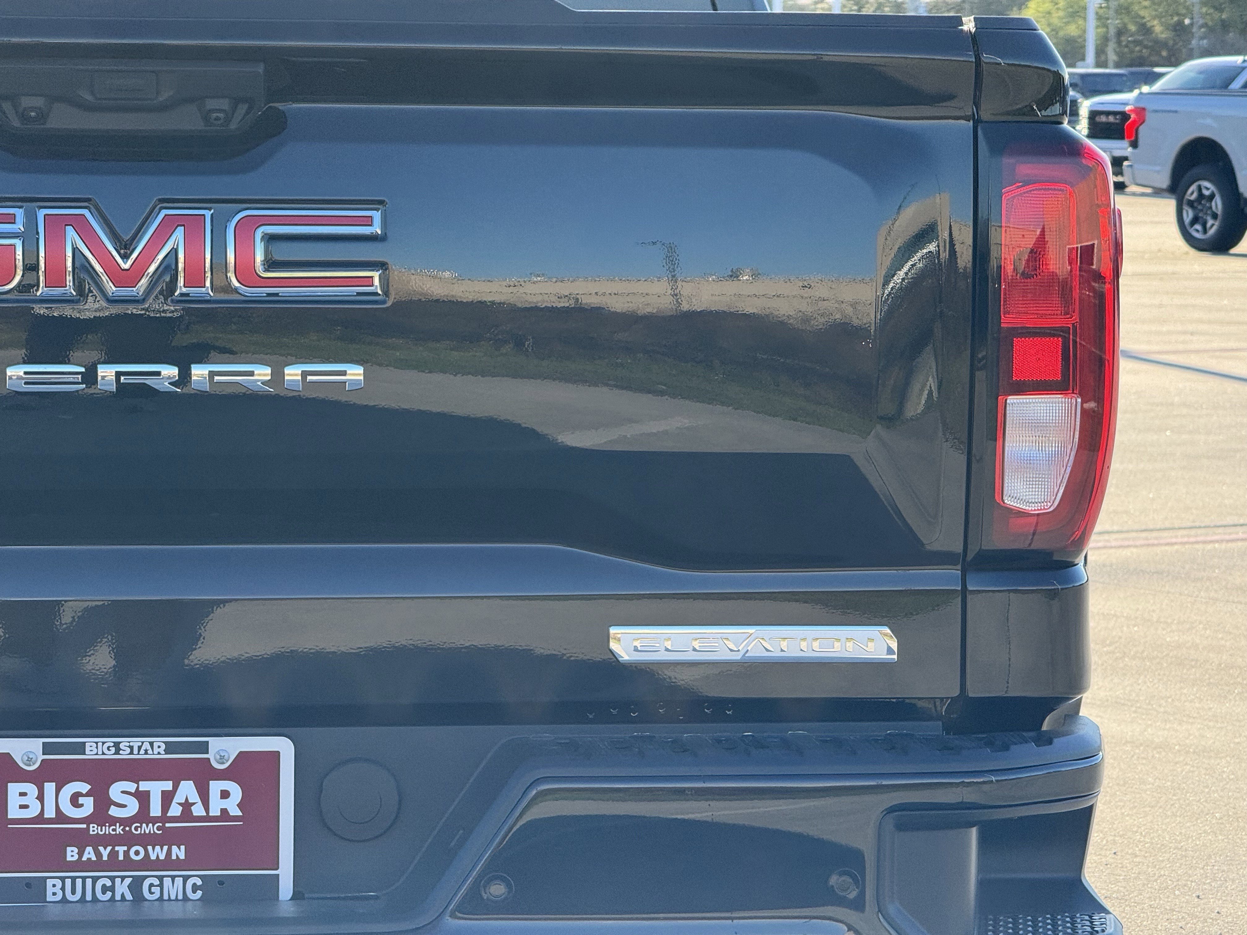 New 2026 GMC Sierra 1500 Elevation w/ Preferred Package image 10