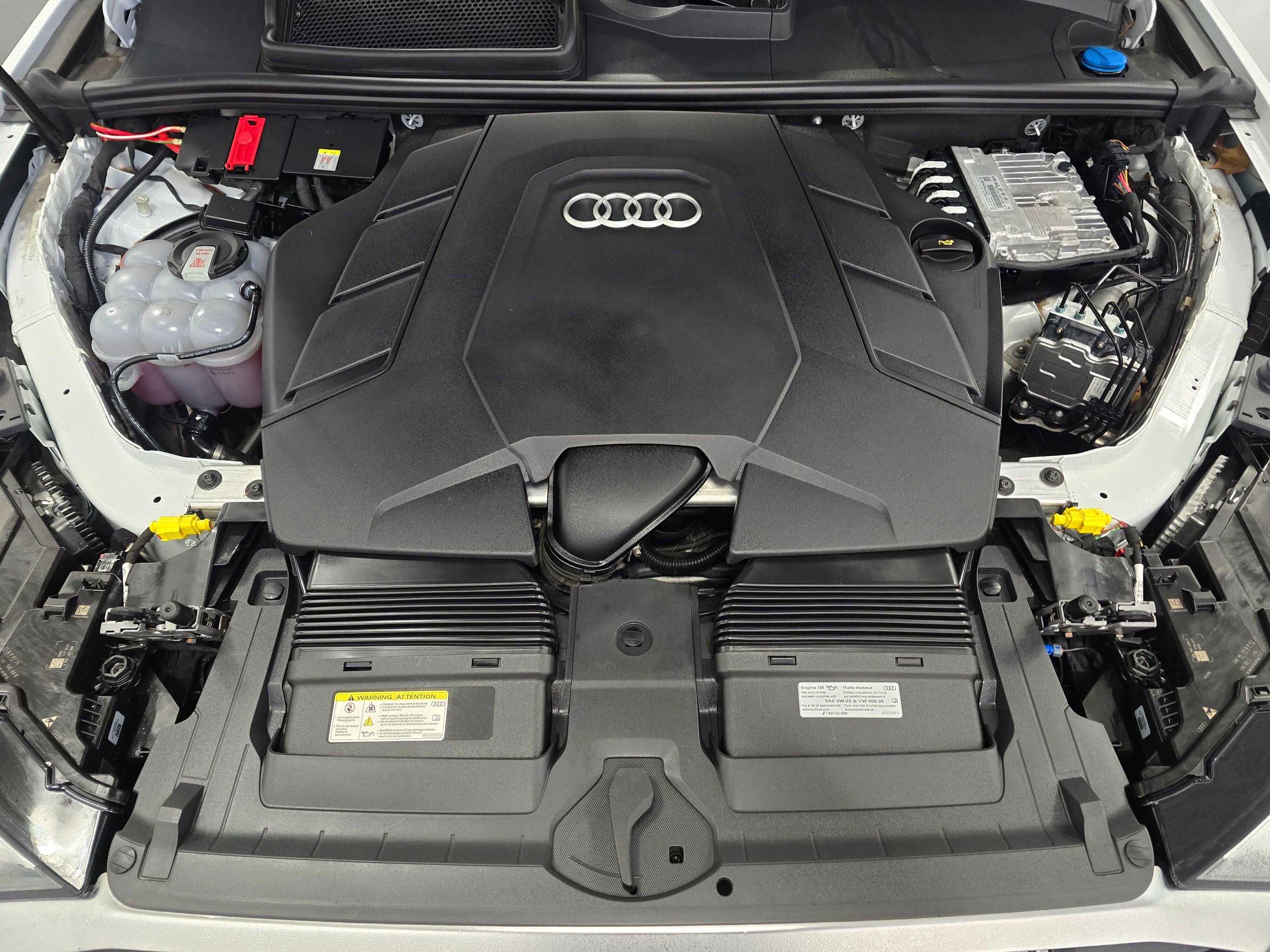 Used 2025 Audi Q7 3.0T Premium Plus image 10