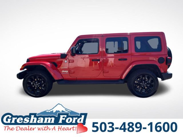 Used 2024 Jeep Wrangler Unlimited Sahara w/ Dual Top Group AWD/4WD image 3