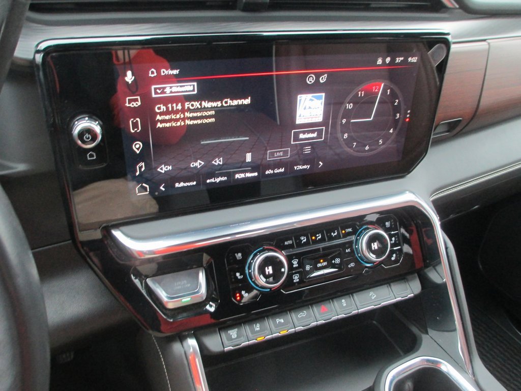 Certified 2025 GMC Sierra 3500 Denali Ultimate image 32