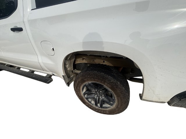 Used 2024 Chevrolet Silverado 1500 Custom Trail Boss AWD/4WD image 18