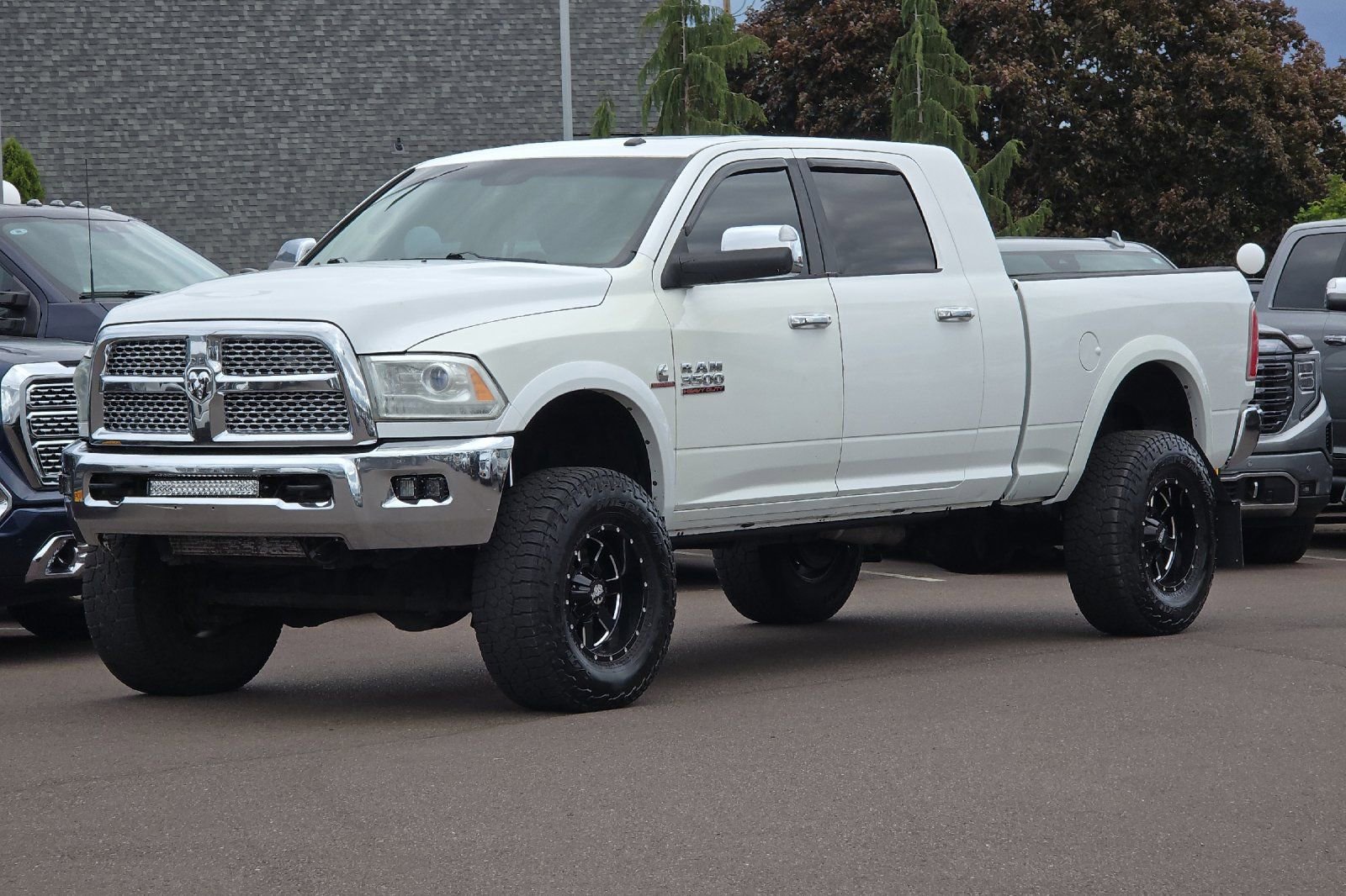 Used 2014 RAM 3500 Laramie AWD/4WD image 8