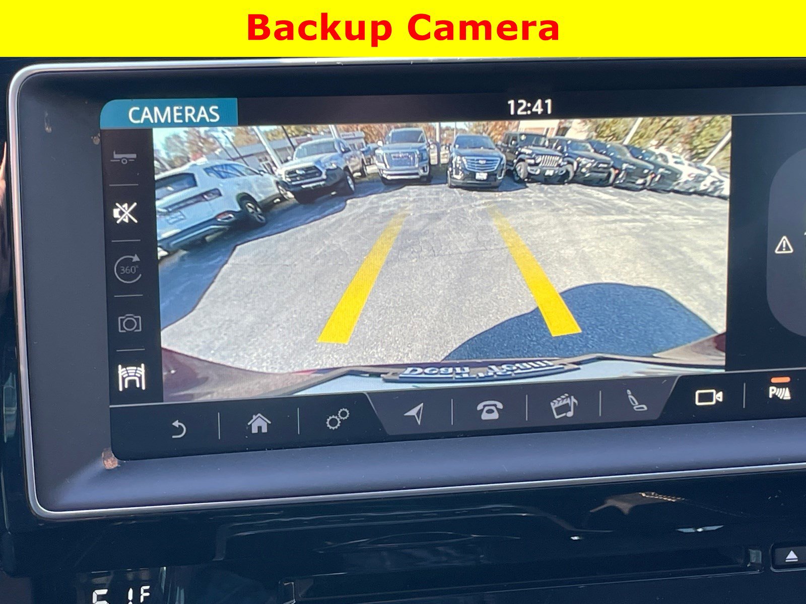 Used 2017 Jaguar F-PACE S image 10