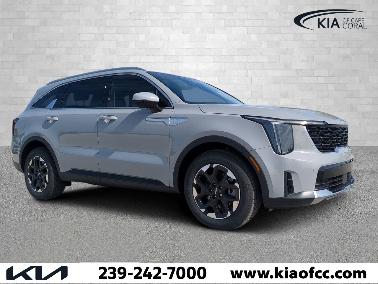 New 2024 Kia Sorento S w/ Panoramic Sunroof Package