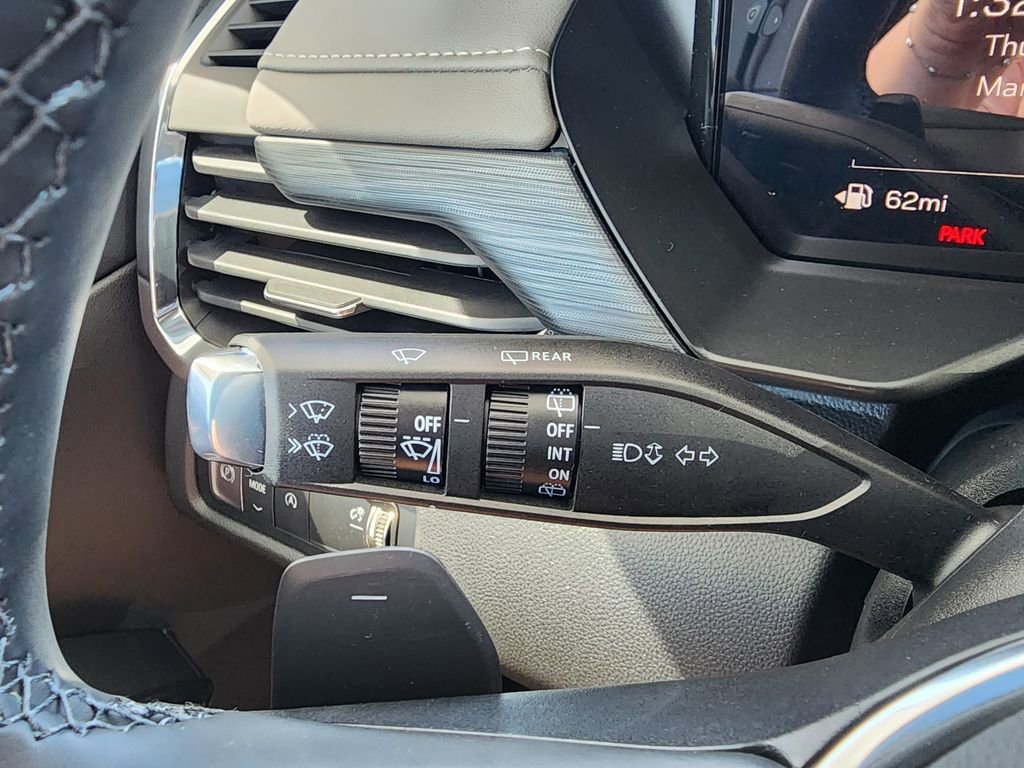 New 2026 GMC Acadia Elevation image 23