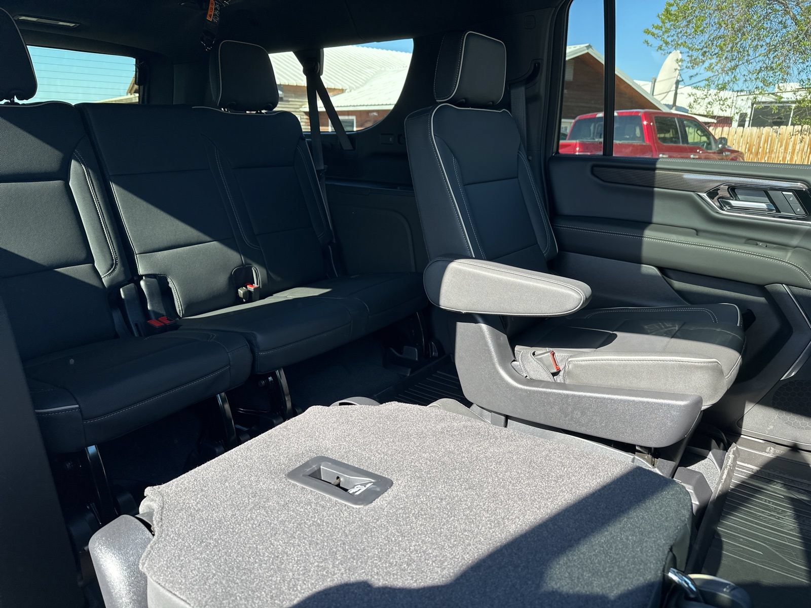 New 2026 GMC Yukon XL Elevation AWD/4WD image 33