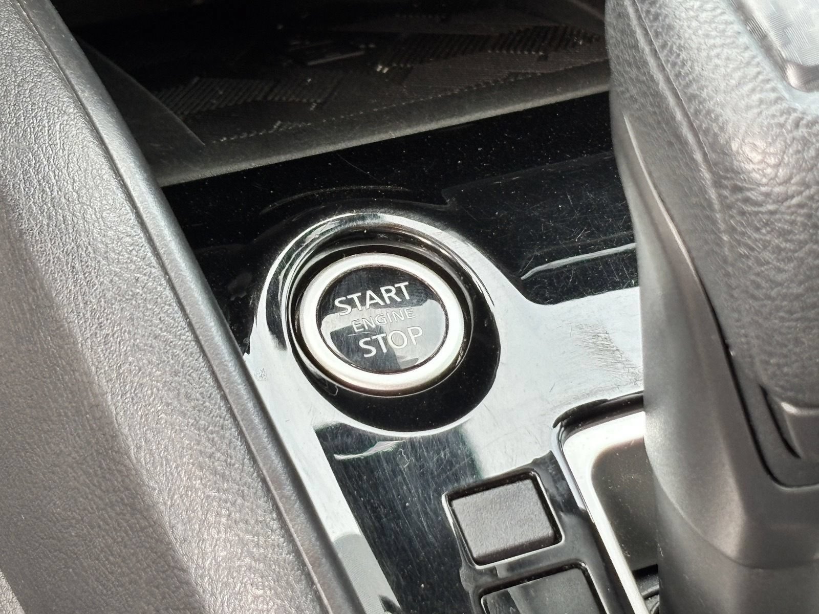 Certified 2023 Nissan Versa SV FWD image 22
