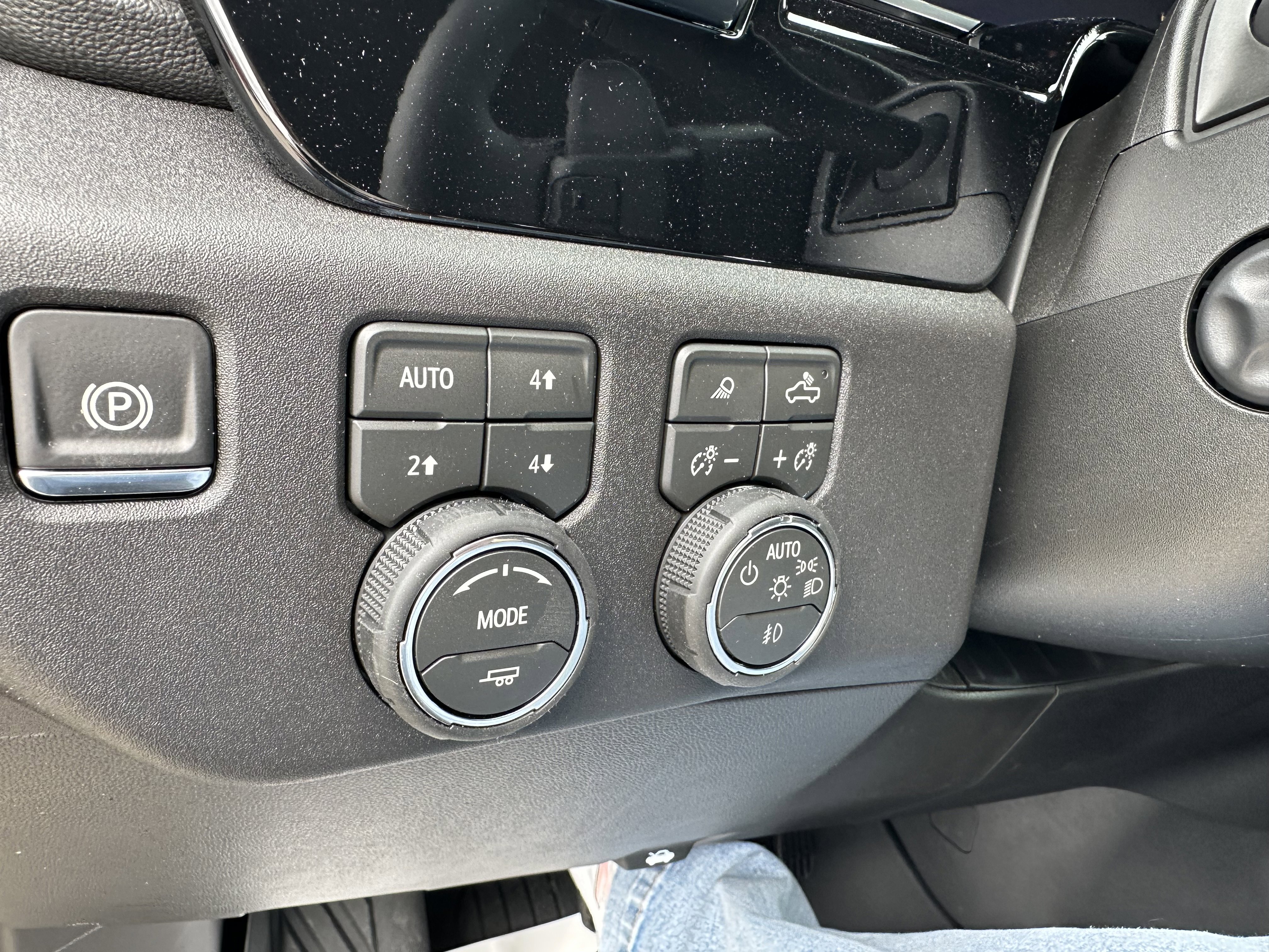 New 2026 Chevrolet Silverado 1500 LTZ AWD/4WD image 14