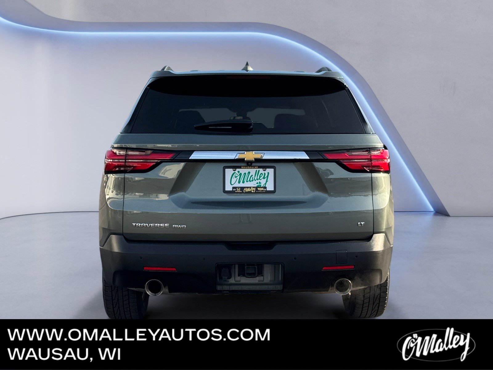 Used 2022 Chevrolet Traverse LT image 4