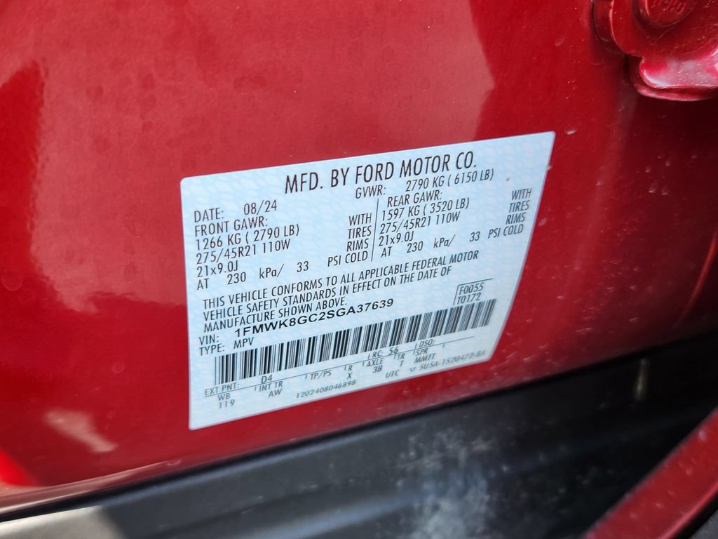 Used 2025 Ford Explorer ST AWD/4WD image 32