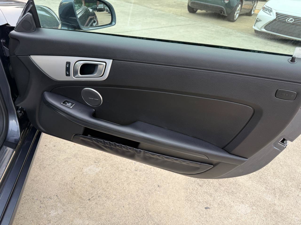 Used 2013 Mercedes-Benz SLK 350 image 23
