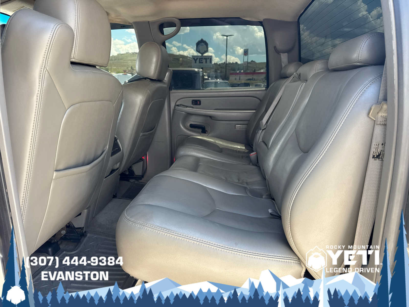 Used 2007 Chevrolet Silverado 2500 LT w/ Heavy-Duty Power Package AWD/4WD image 19