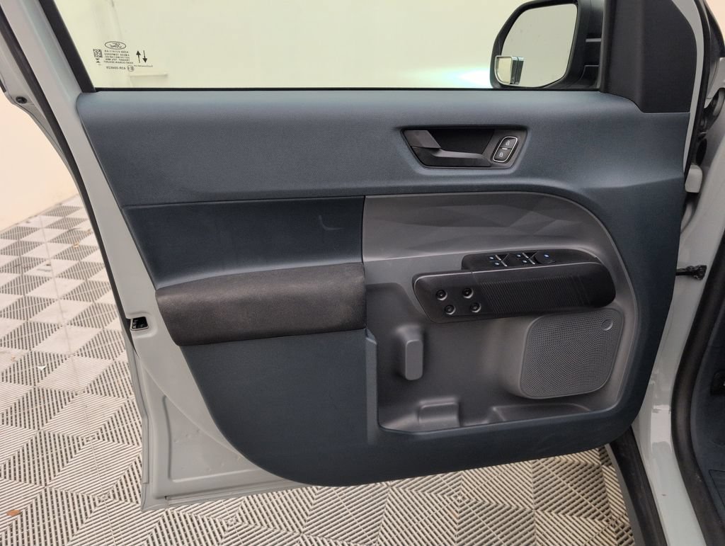 Used 2023 Ford Maverick XL FWD image 30