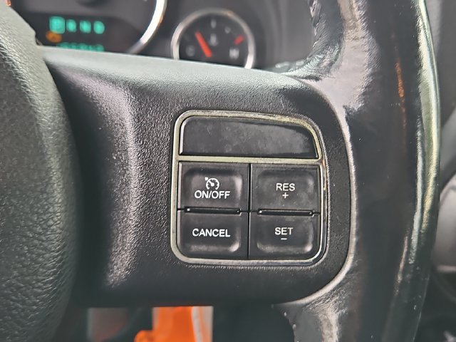 Used 2014 Jeep Wrangler Unlimited Sport w/ Connectivity Group AWD/4WD image 13