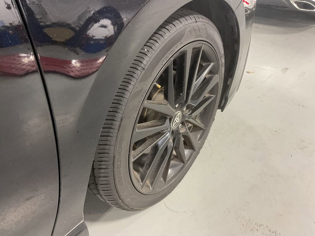 Used 2022 Toyota Camry XSE image 15