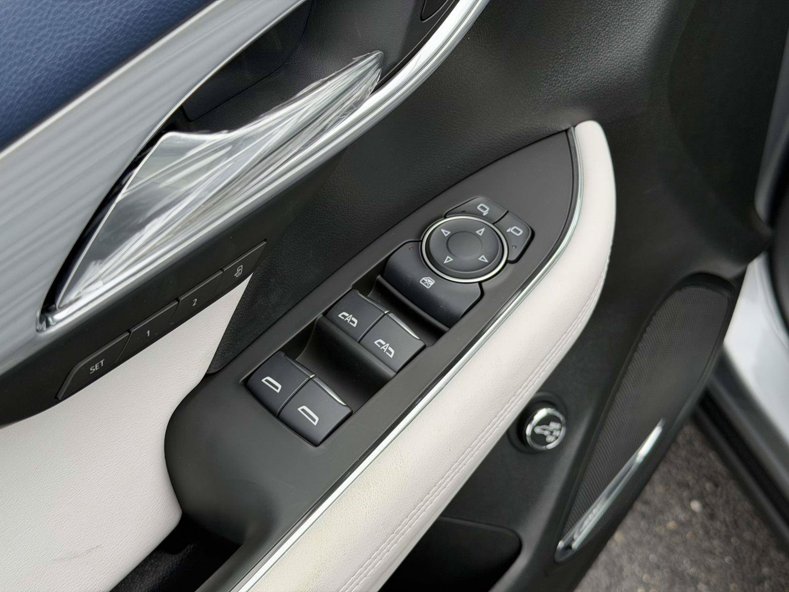 New 2026 Buick Envision Avenir AWD/4WD image 7