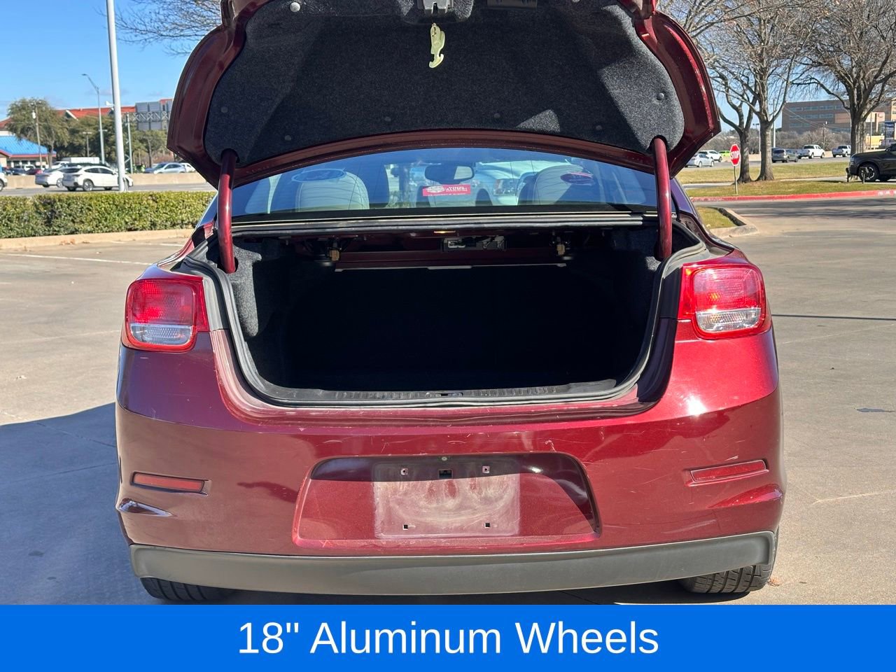 Used 2015 Chevrolet Malibu LT image 14