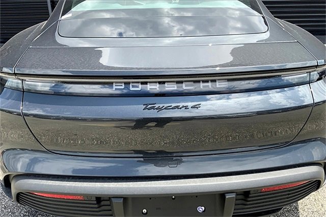 New 2025 Porsche Taycan image 37