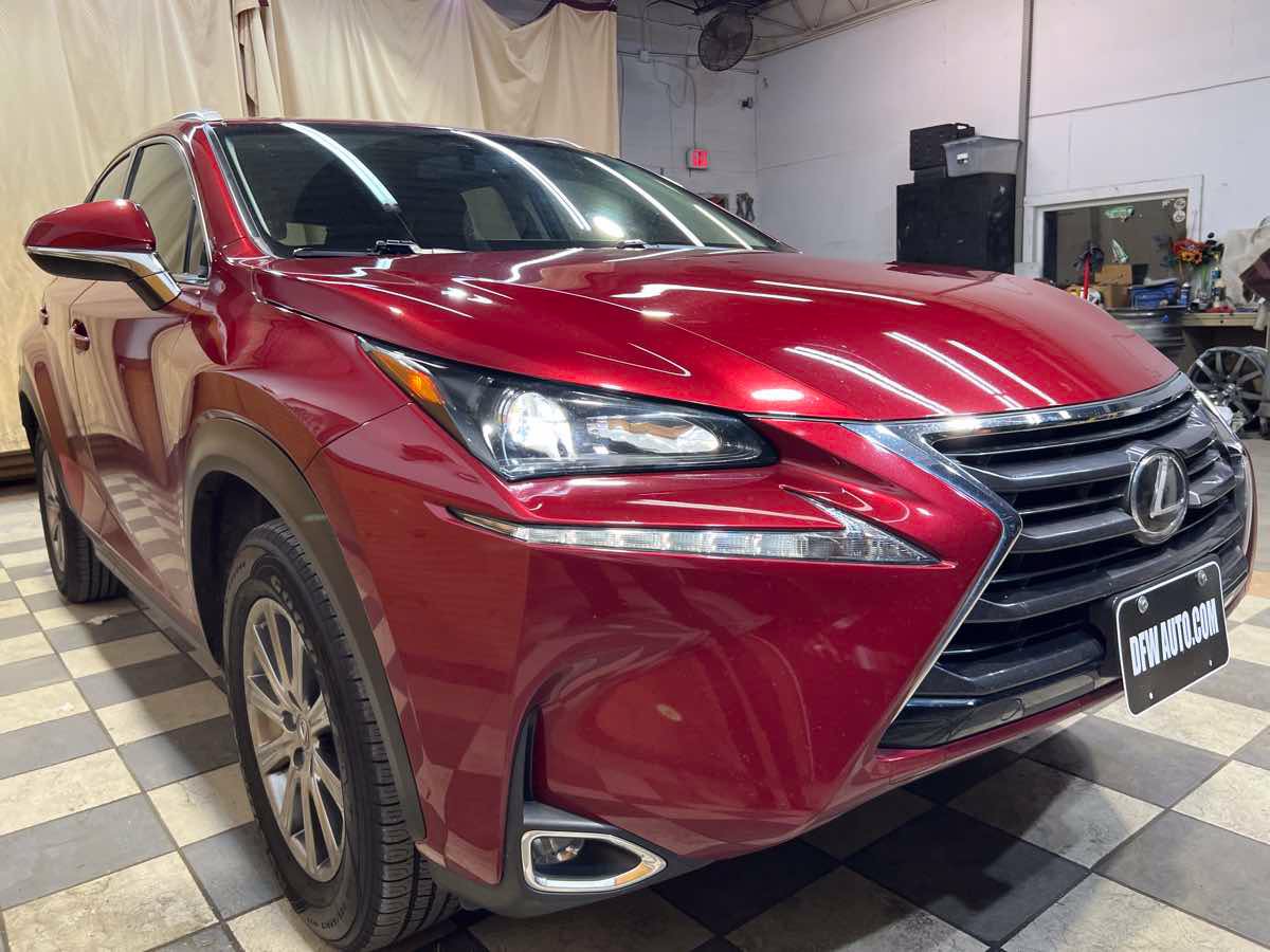 Used 2017 Lexus NX 200t FWD w/ Accessory Package image 4