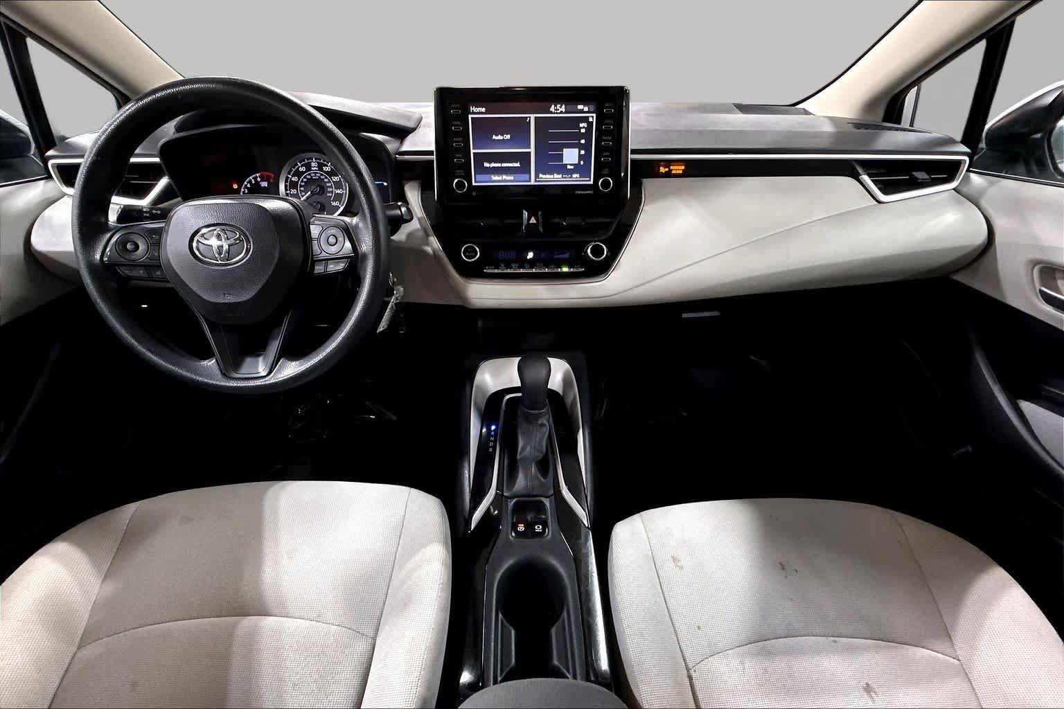 Used 2021 Toyota Corolla LE FWD image 15