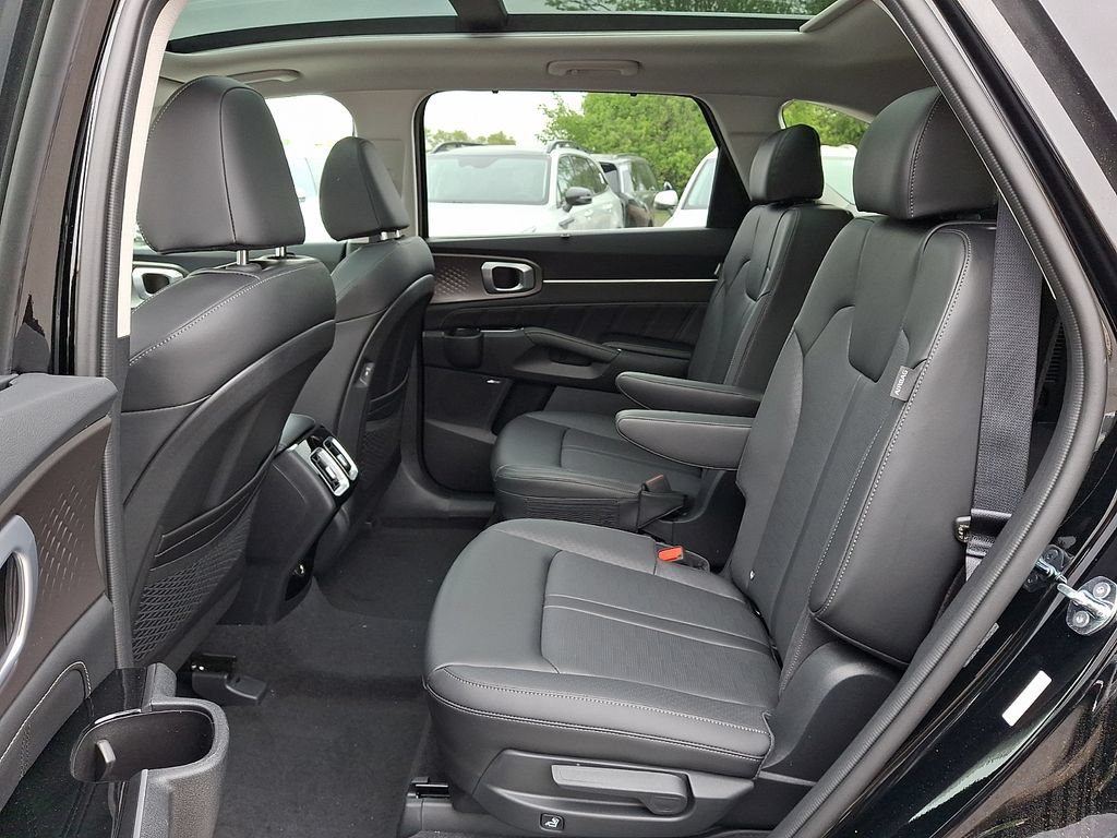 New 2026 Kia Sorento SX FWD image 5