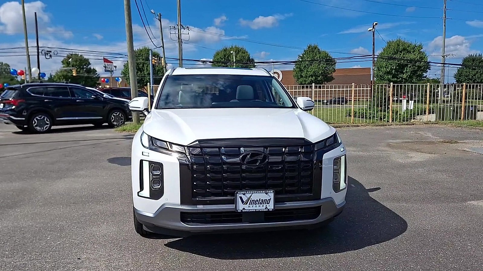 Used 2023 Hyundai Palisade SEL image 3