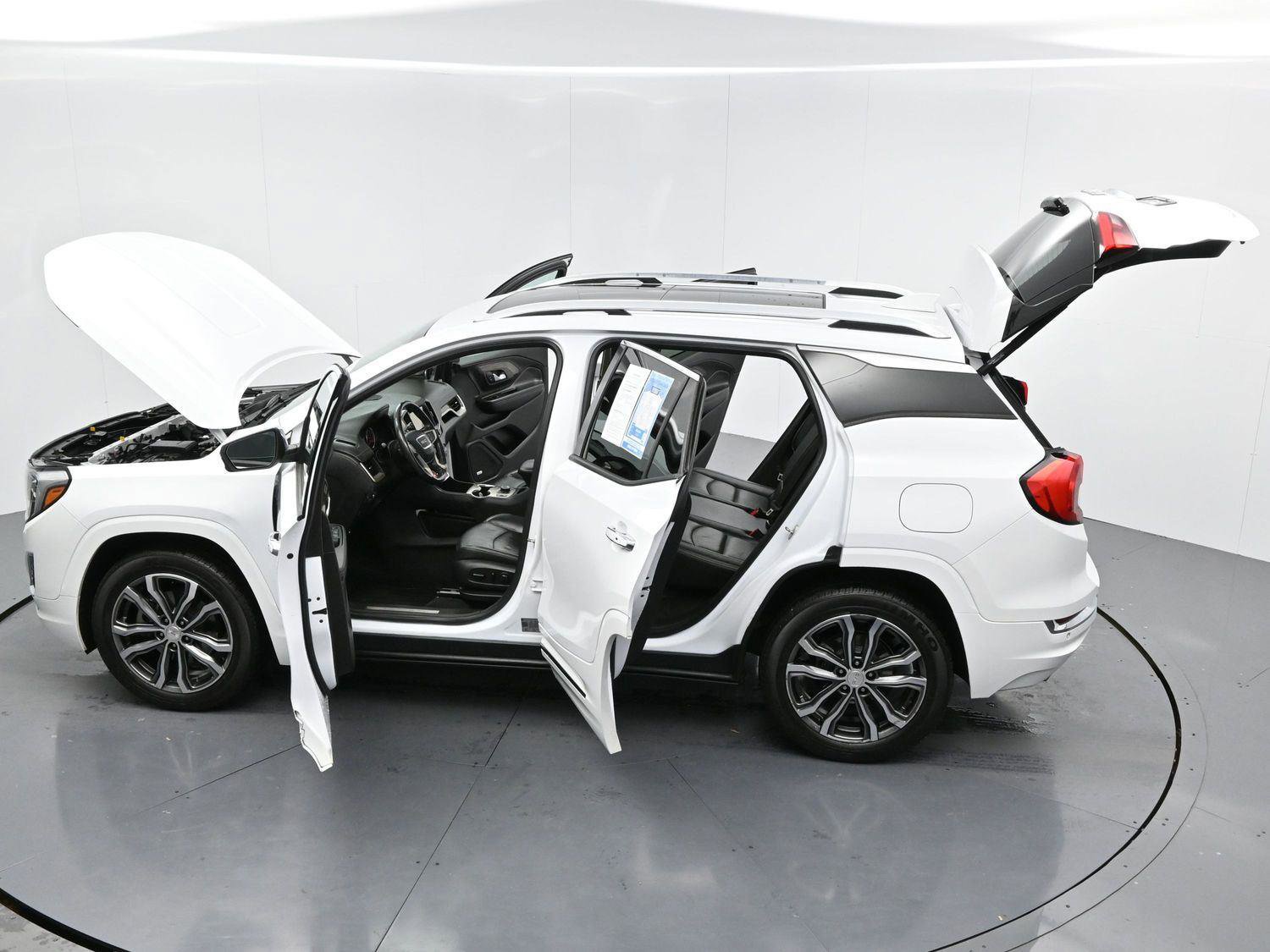 Used 2019 GMC Terrain Denali w/ Driver Alert Package II image 47