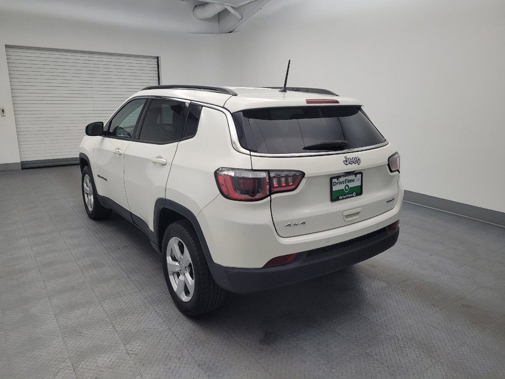 Used 2018 Jeep Compass Latitude w/ Safe & Security Group AWD/4WD image 5
