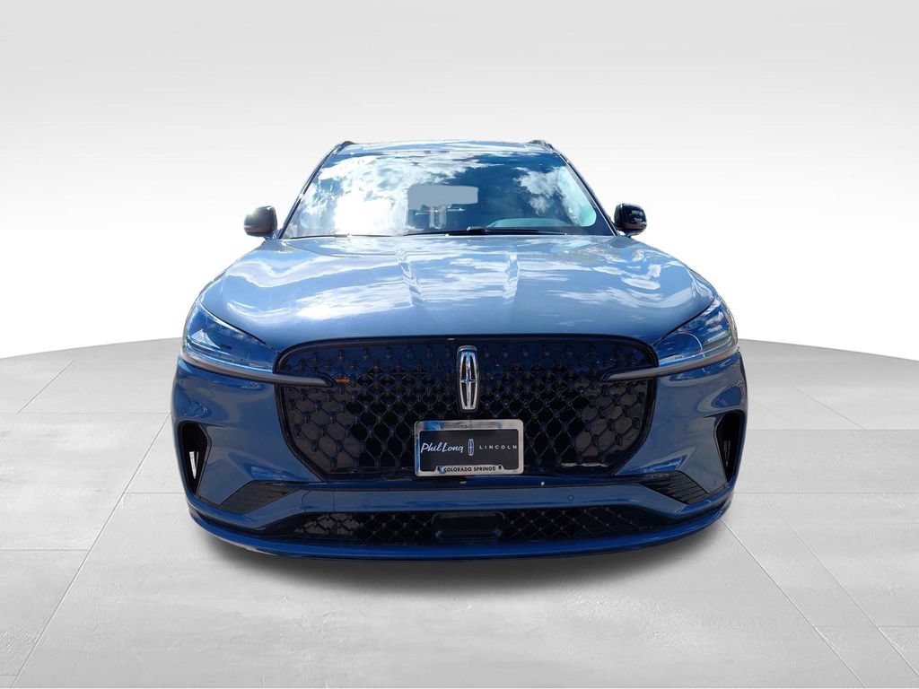 New 2026 Lincoln Aviator AWD w/ Jet Appearance Package image 2