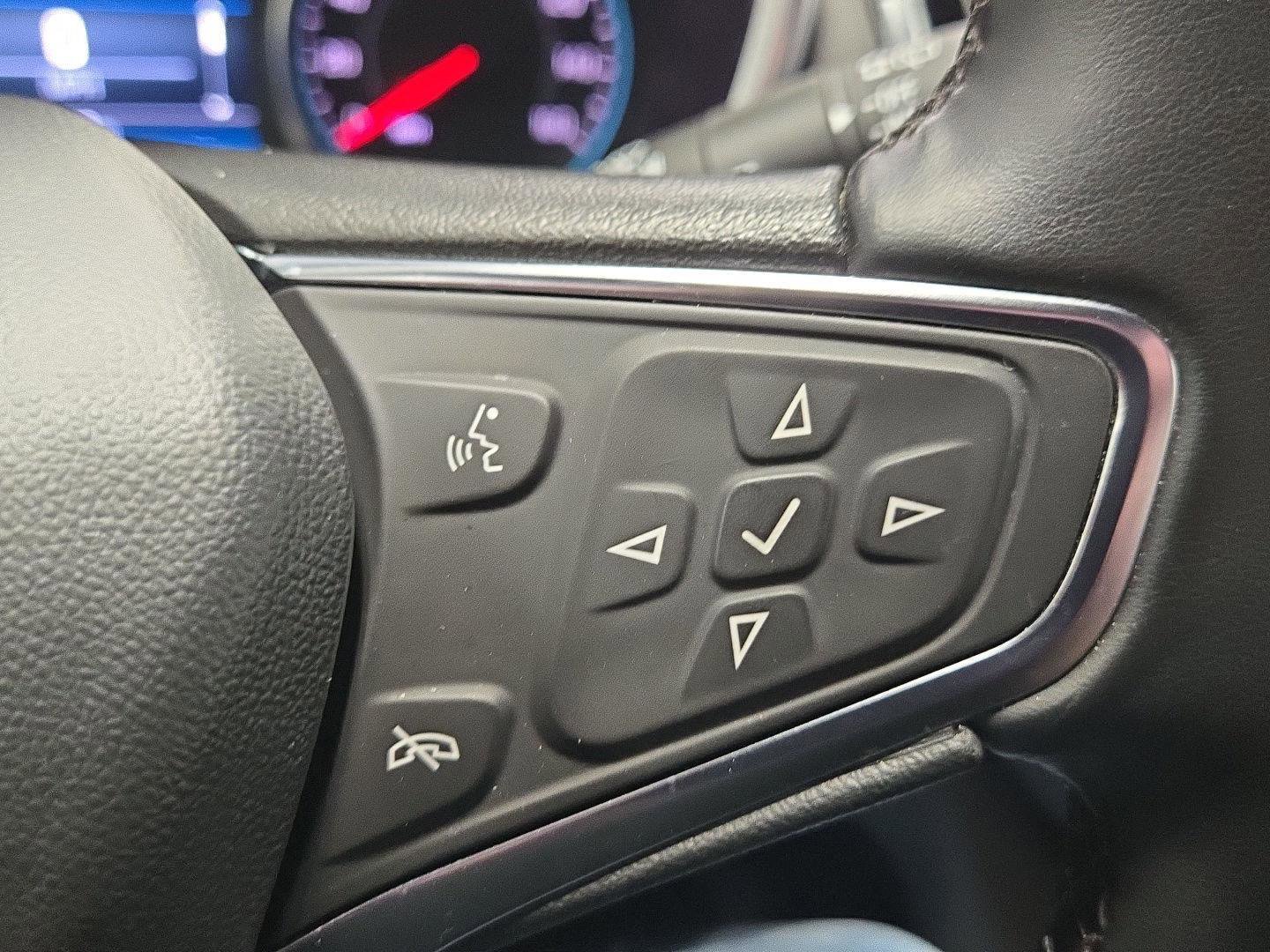 Used 2024 Chevrolet Equinox LT image 19