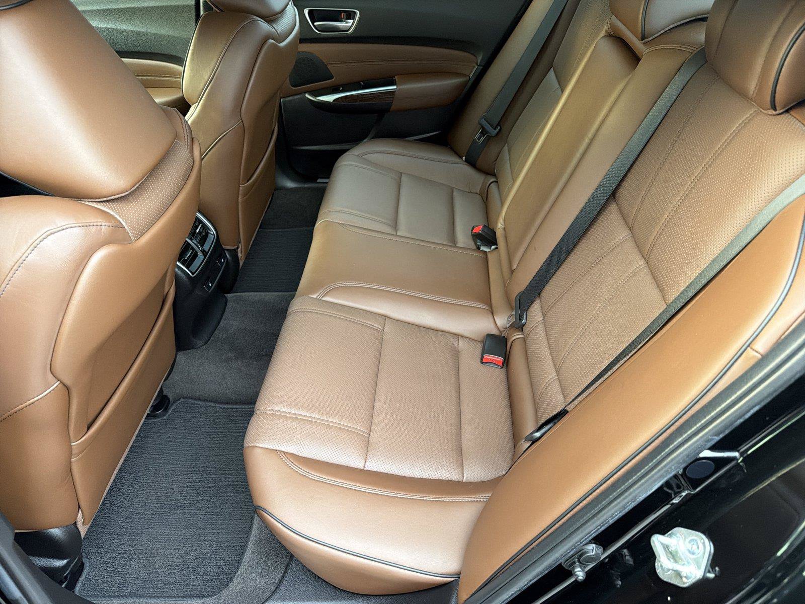 Used 2019 Acura TLX w/ Advance Package FWD image 18