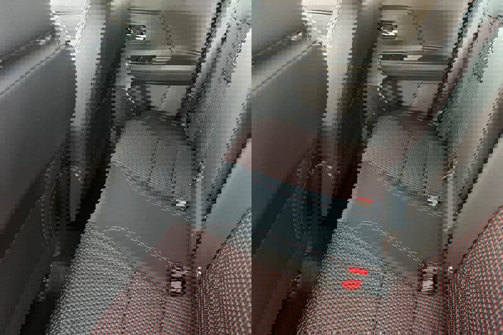 New 2026 Nissan Kicks SR image 4