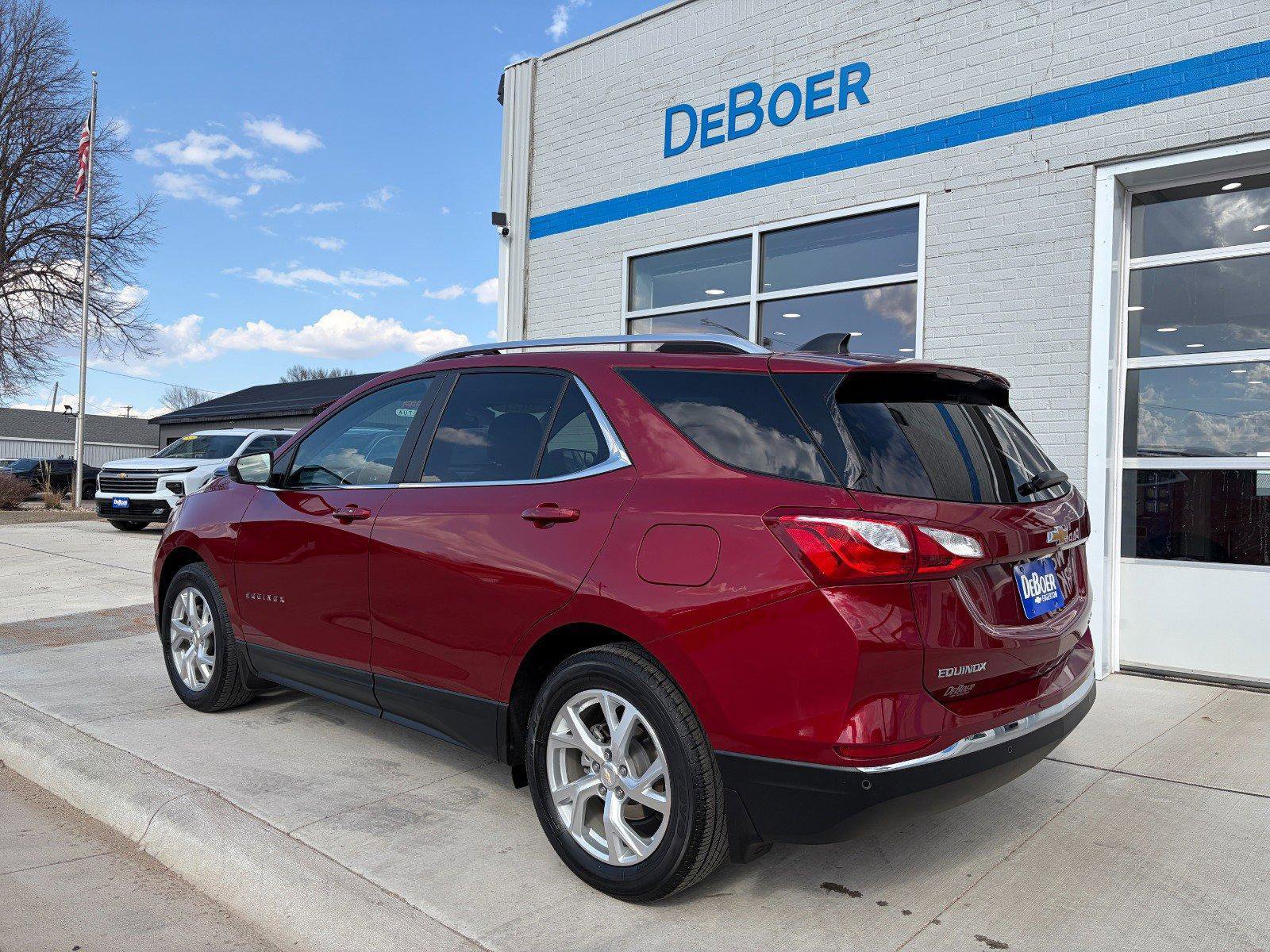Used 2021 Chevrolet Equinox LT AWD/4WD image 3