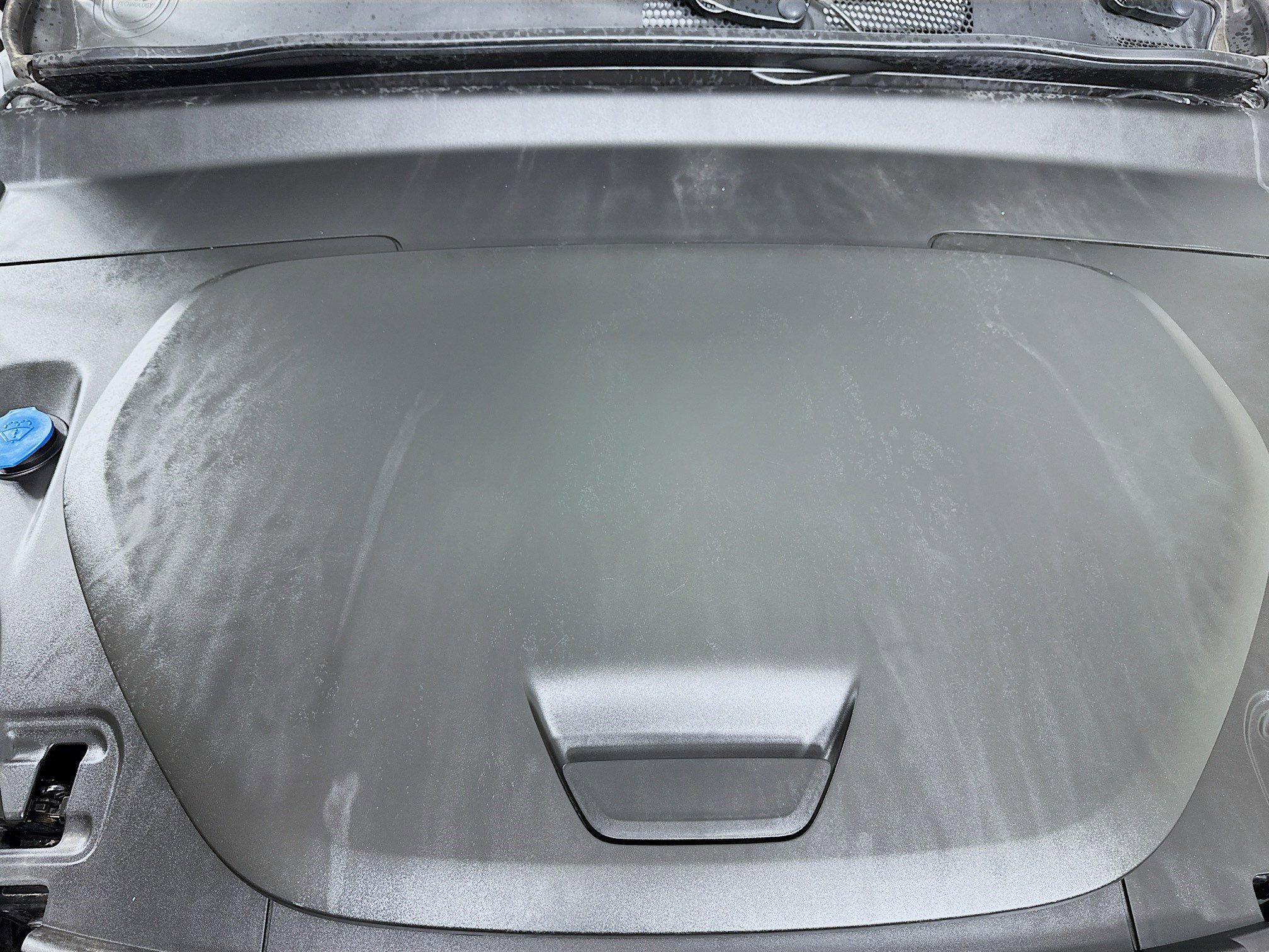 Used 2022 Volvo XC40 P8 Recharge Plus image 38