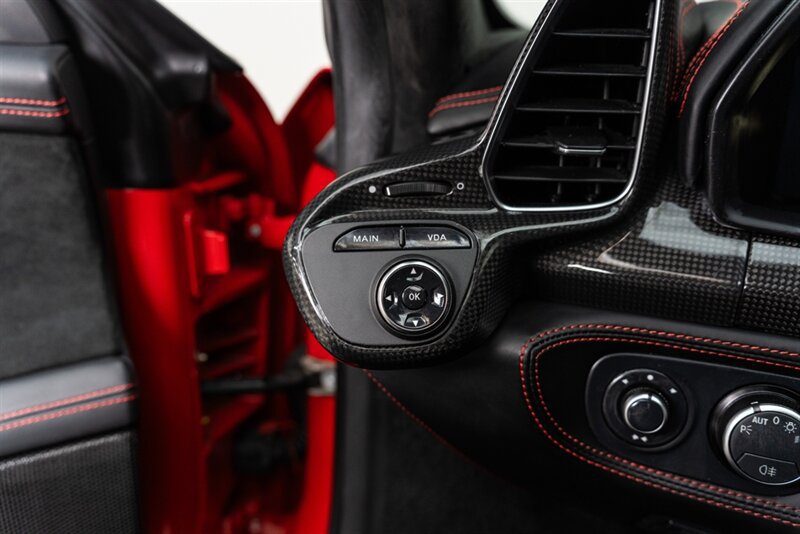 Used 2012 Ferrari 458 Spider RWD image 80