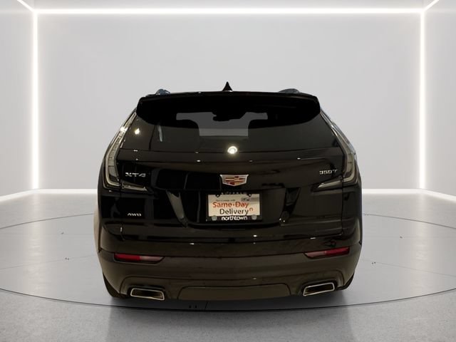 Used 2023 Cadillac XT4 Sport w/ Cold Weather Package AWD/4WD image 29