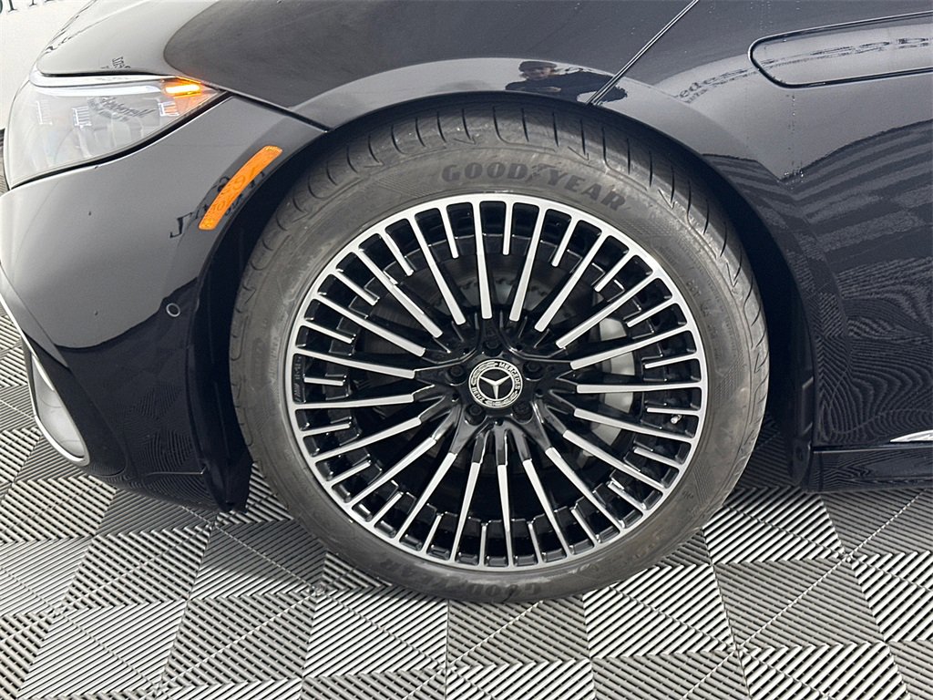 Used 2023 Mercedes-Benz EQS 450+ Sedan image 12