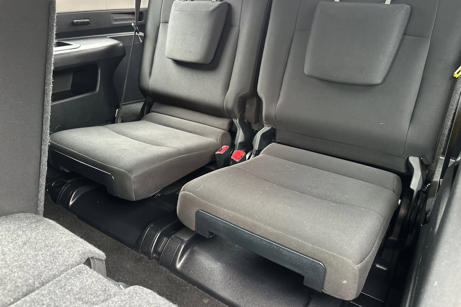 Used 2024 Toyota 4Runner SR5 RWD image 16