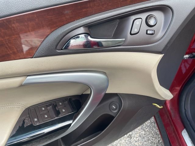 Used 2014 Buick Regal FWD image 18