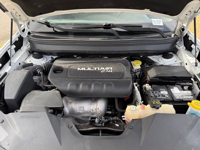 Used 2019 Jeep Cherokee Limited image 30