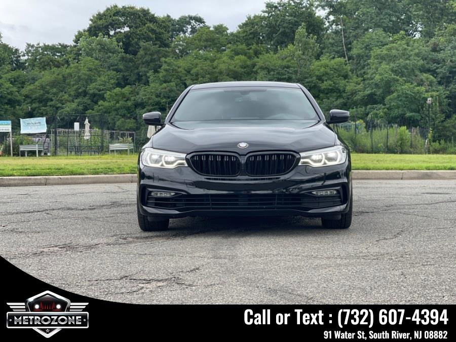 Used 2017 BMW 540i xDrive w/ Driving Assistance Package image 2