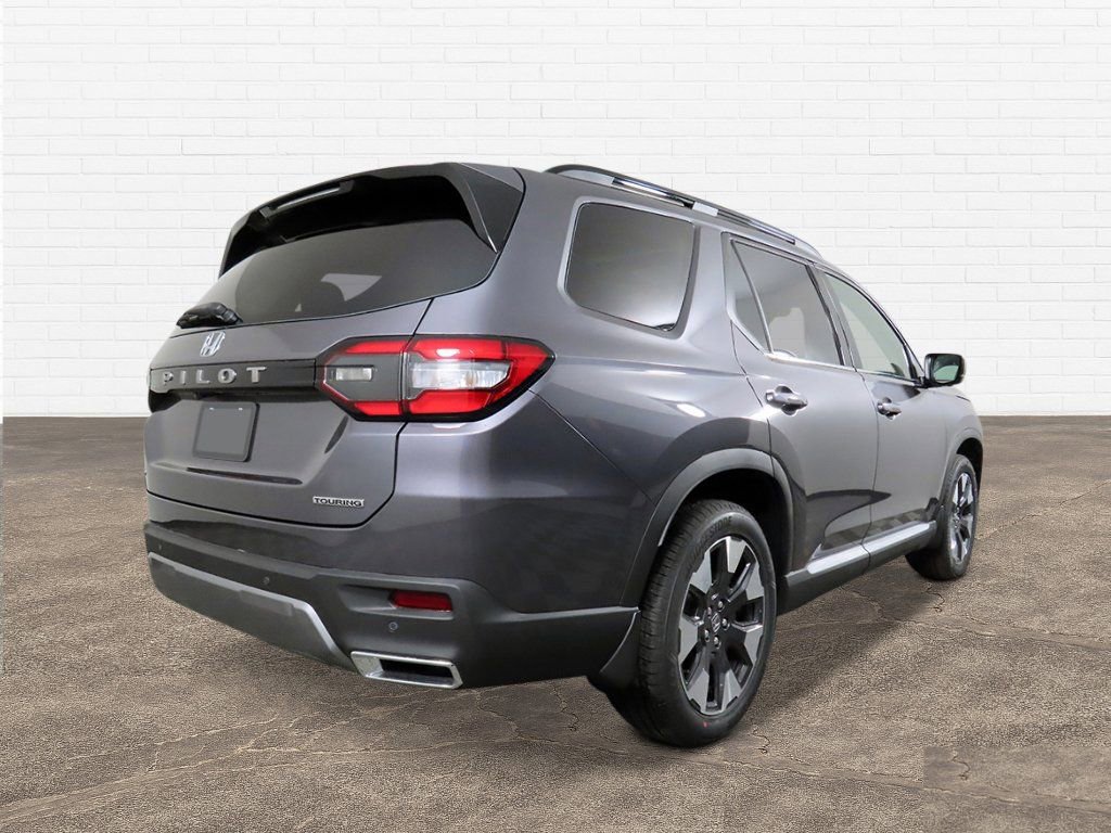 New 2026 Honda Pilot Touring image 6