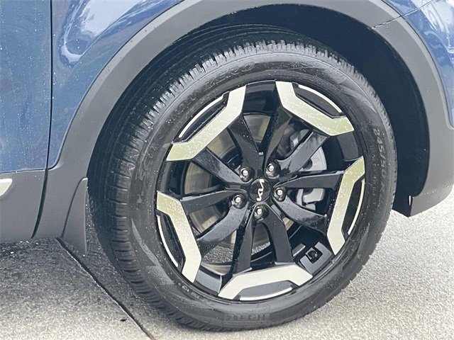 New 2025 Kia Telluride EX image 17