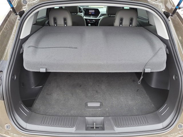 Used 2024 Chevrolet Trax ACTIV w/ Sunroof Package image 27