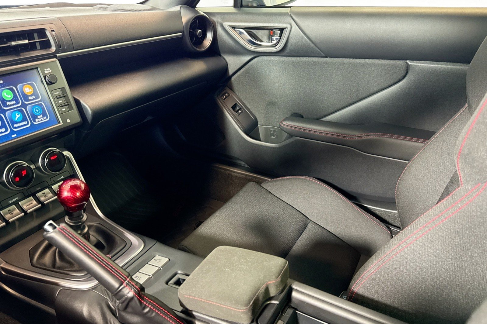 Used 2024 Subaru BRZ Premium RWD image 21