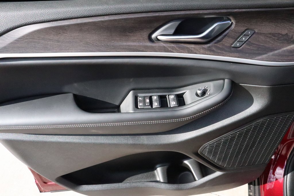 New 2025 Jeep Grand Cherokee L Limited image 19