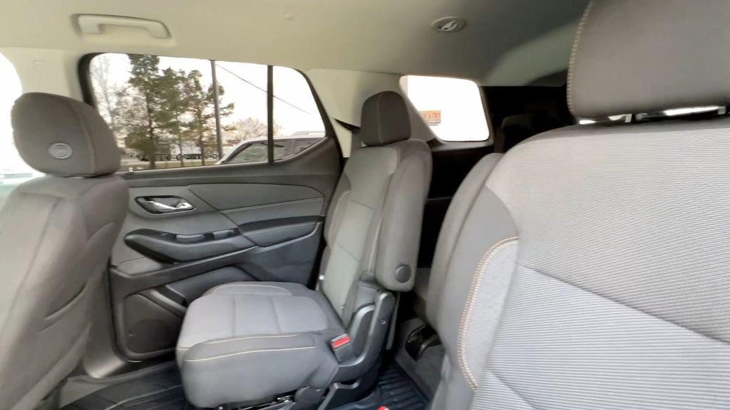 Used 2019 Chevrolet Traverse LT image 36