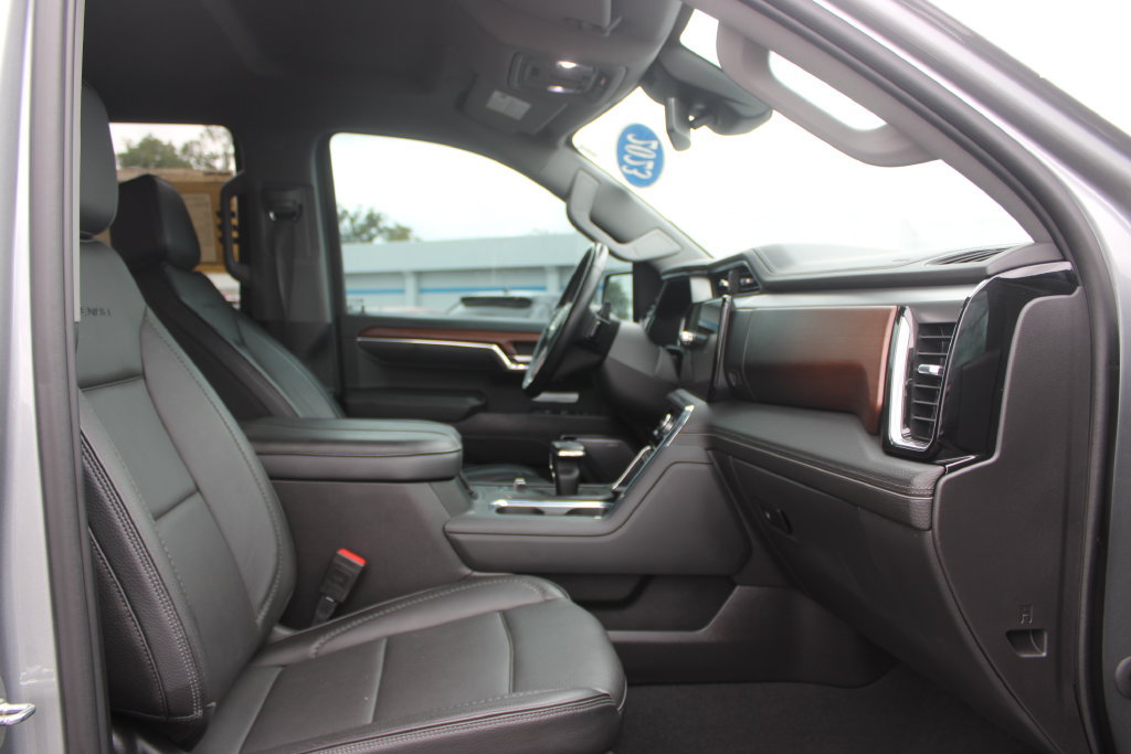 Used 2023 GMC Sierra 1500 Denali AWD/4WD image 32