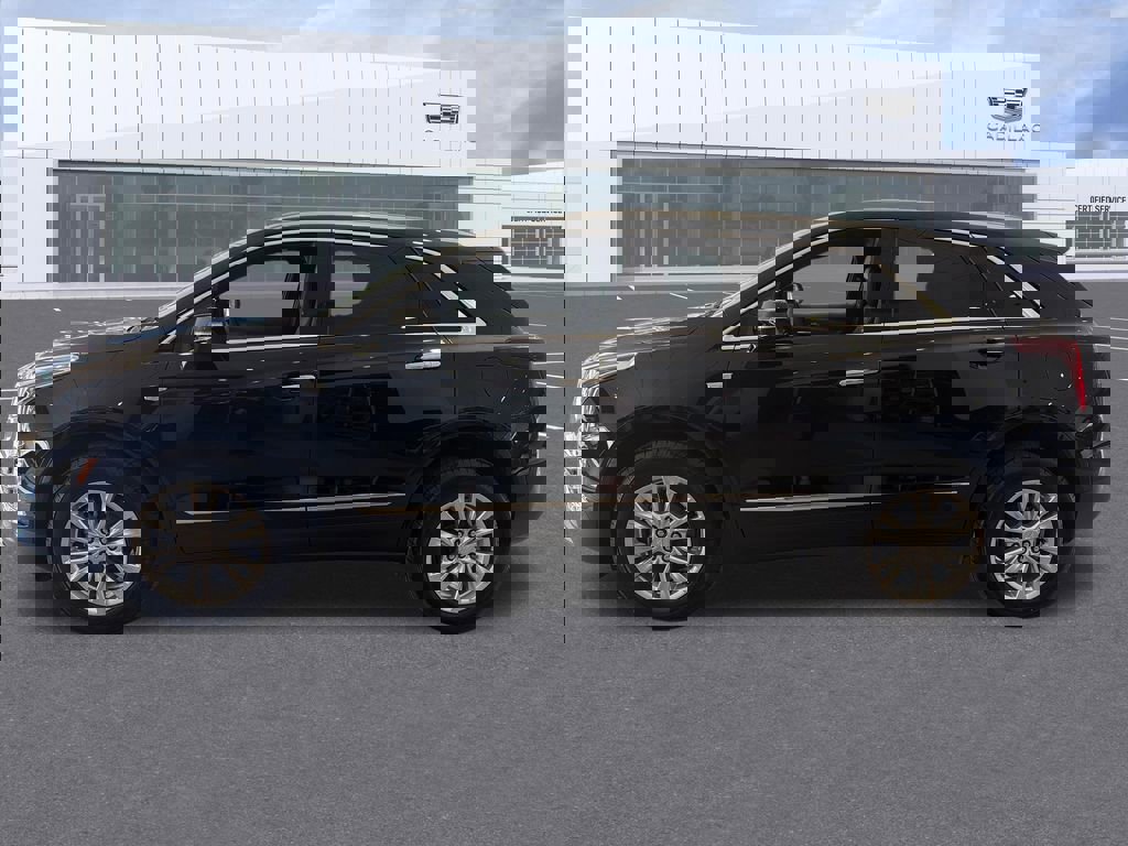 New 2026 Cadillac XT5 Luxury w/ LPO, Floor Liner Package AWD/4WD image 2