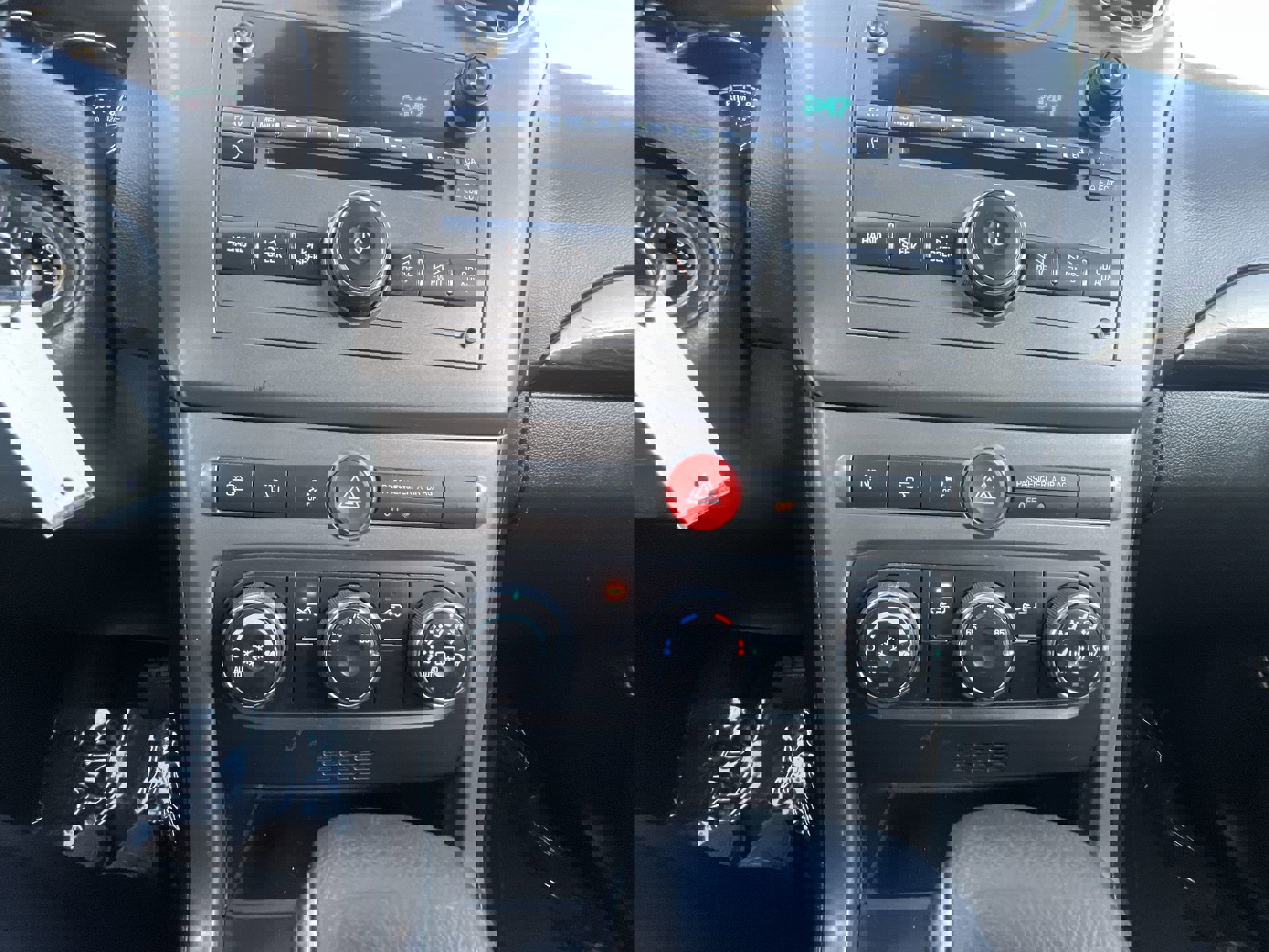 Certified 2013 Chevrolet Captiva Sport LS image 11